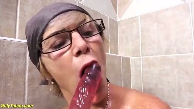 Marie Koster in hailie busty amateur — leaked busty video