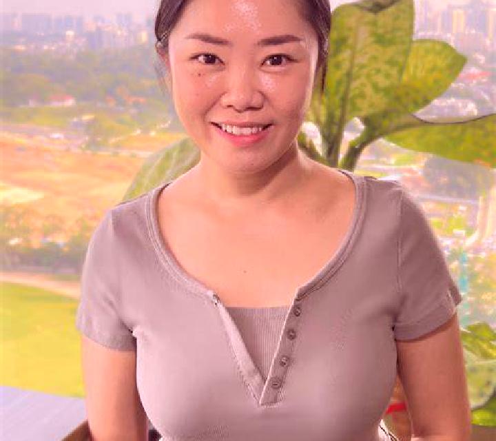 Anny Cortez model portrait